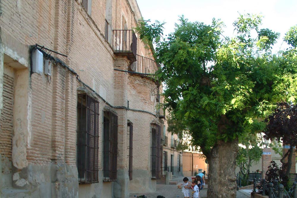 palacio duque de frias en la plaza del ayuntamiento
