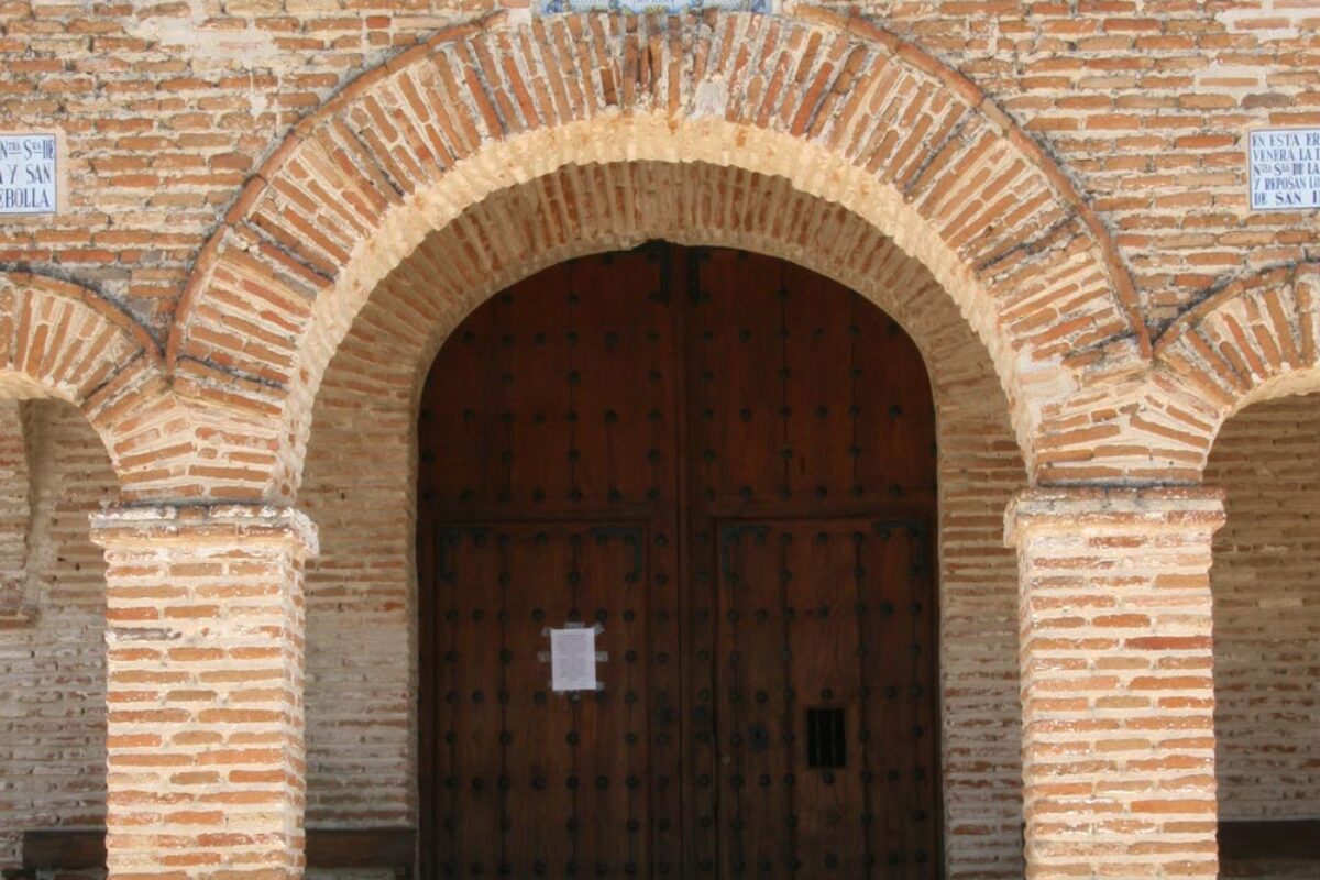 ermita de san illan en cebolla