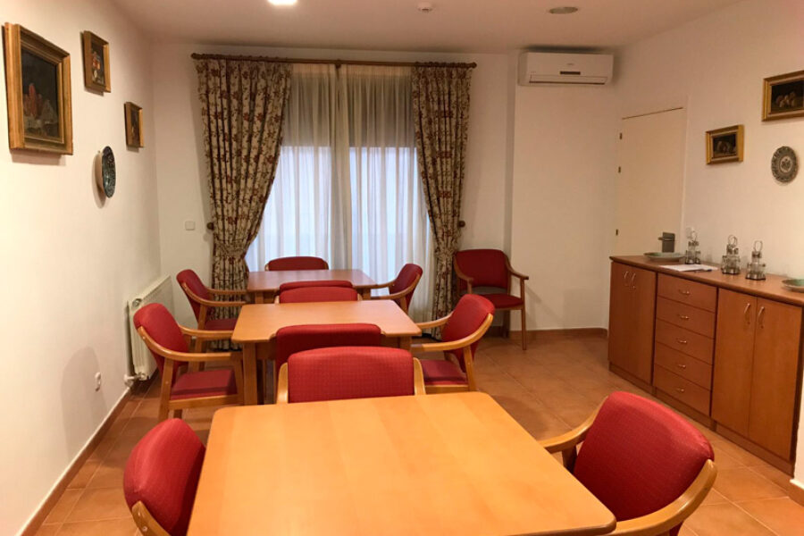 vivienda de mayores cebolla