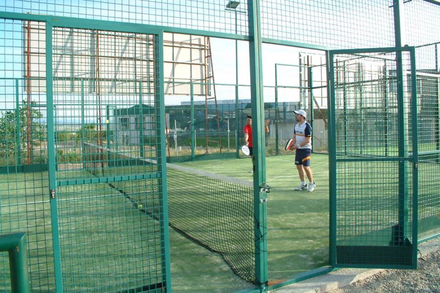 pistas de padel municipales de cebolla